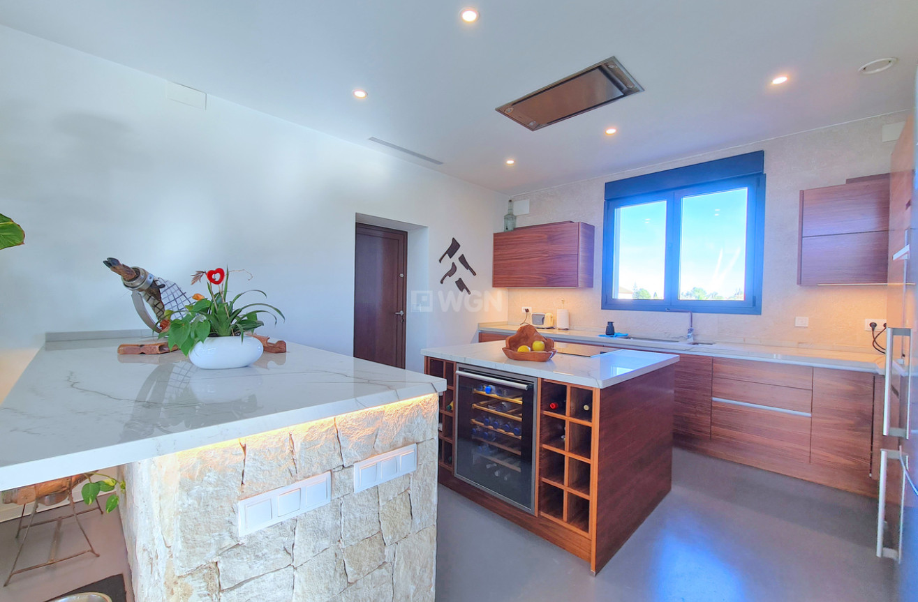 Odsprzedaż - Villa - Los Alcázares - Costa Calida