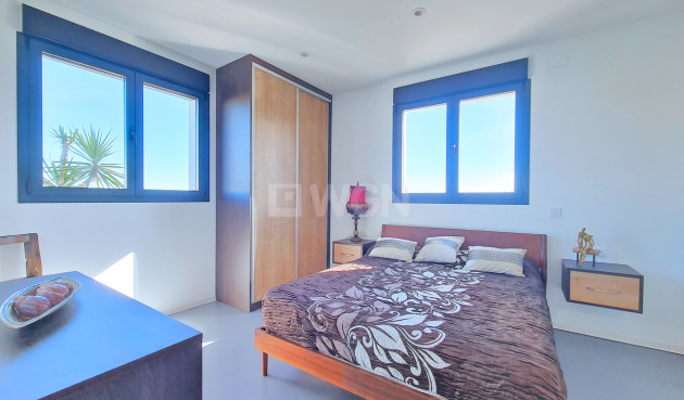 Odsprzedaż - Villa - Los Alcázares - Costa Calida