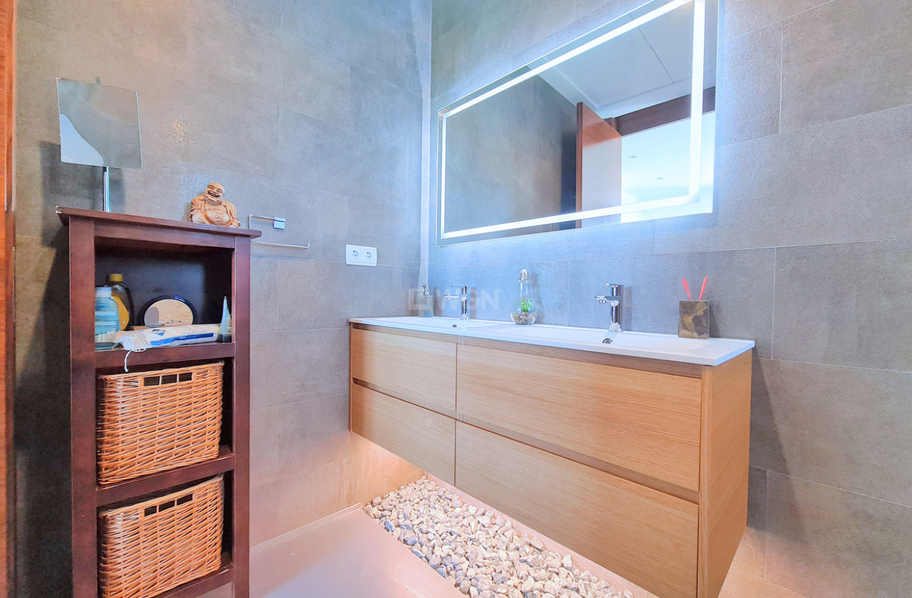 Odsprzedaż - Villa - Los Alcázares - Costa Calida