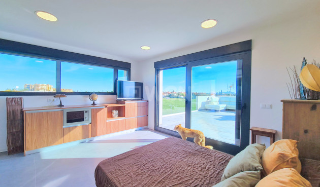 Odsprzedaż - Villa - Los Alcázares - Costa Calida