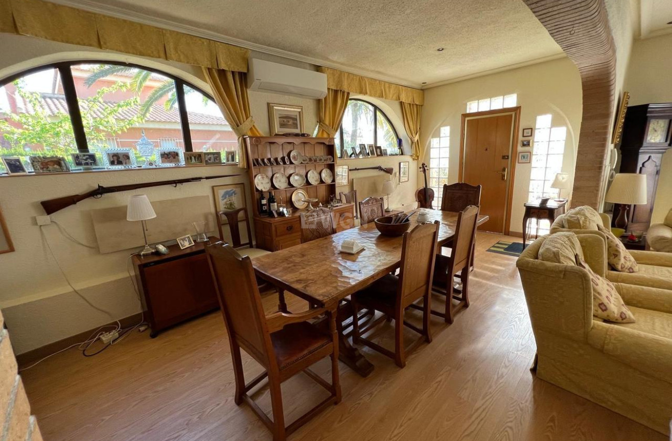 Odsprzedaż - Villa - Cabo Roig - Costa Blanca