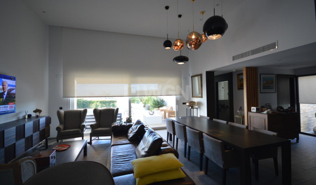 Odsprzedaż - Villa - Algorfa - Club De Golf La Finca