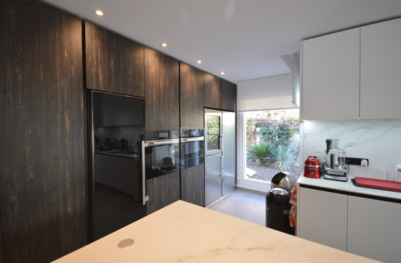 Odsprzedaż - Villa - Algorfa - Club De Golf La Finca