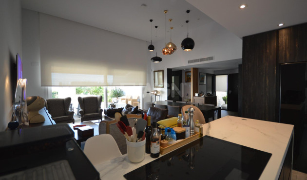 Odsprzedaż - Villa - Algorfa - Club De Golf La Finca