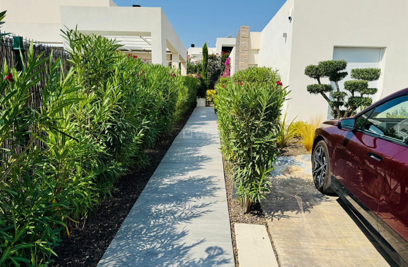 Odsprzedaż - Villa - Algorfa - Club De Golf La Finca