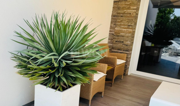 Odsprzedaż - Villa - Algorfa - Club De Golf La Finca