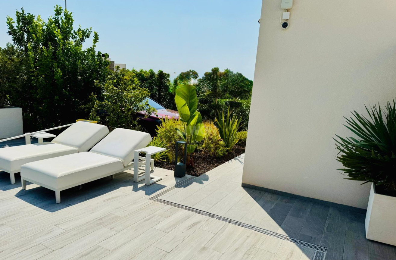 Odsprzedaż - Villa - Algorfa - Club De Golf La Finca