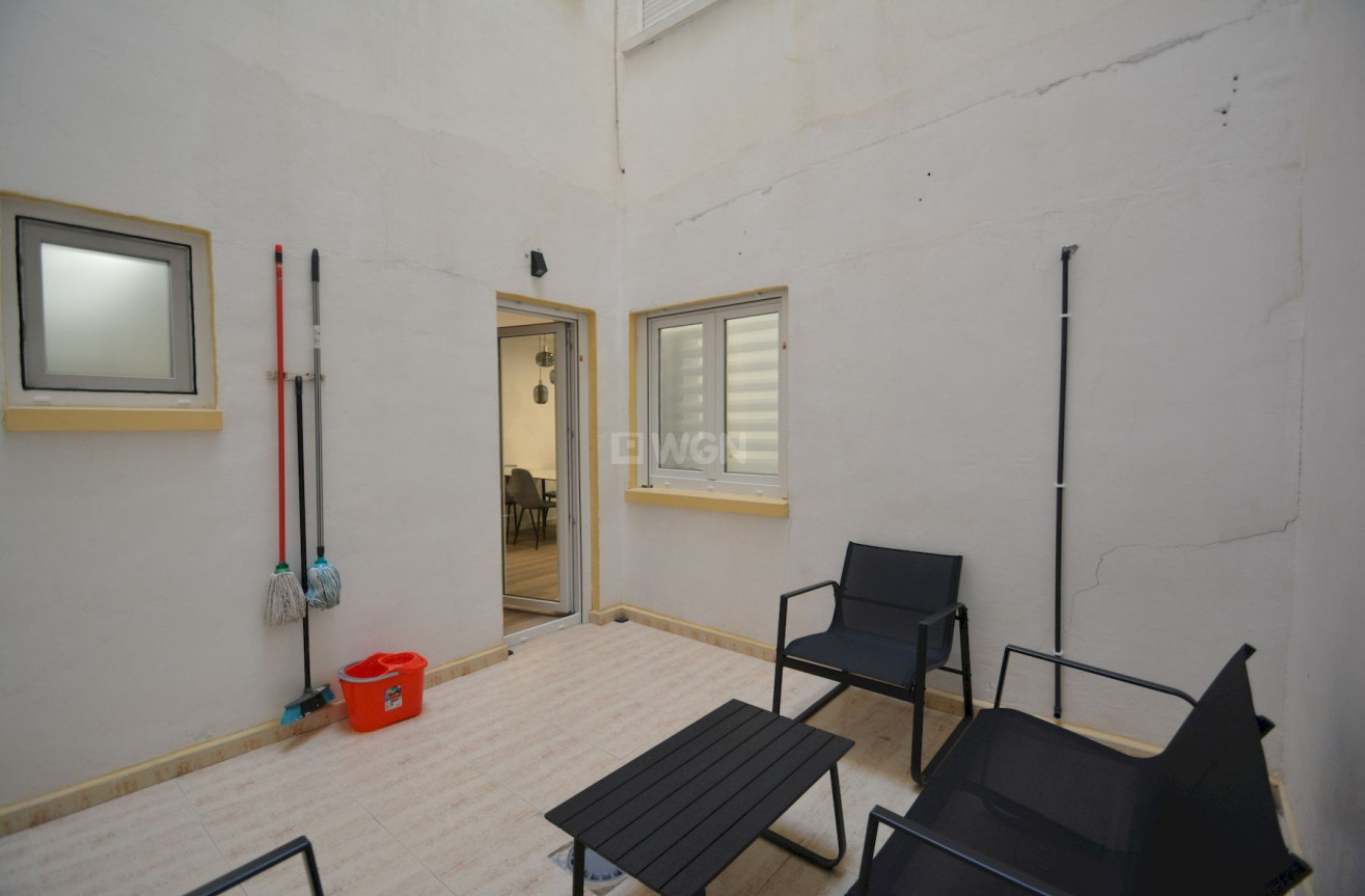 Resale - Apartment / flat - Torrevieja - Costa Blanca