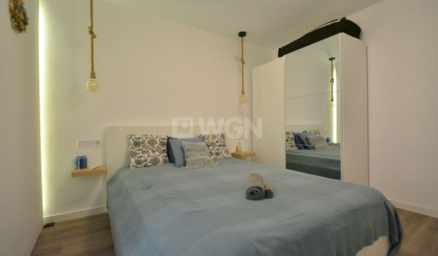 Resale - Apartment / flat - Torrevieja - Costa Blanca
