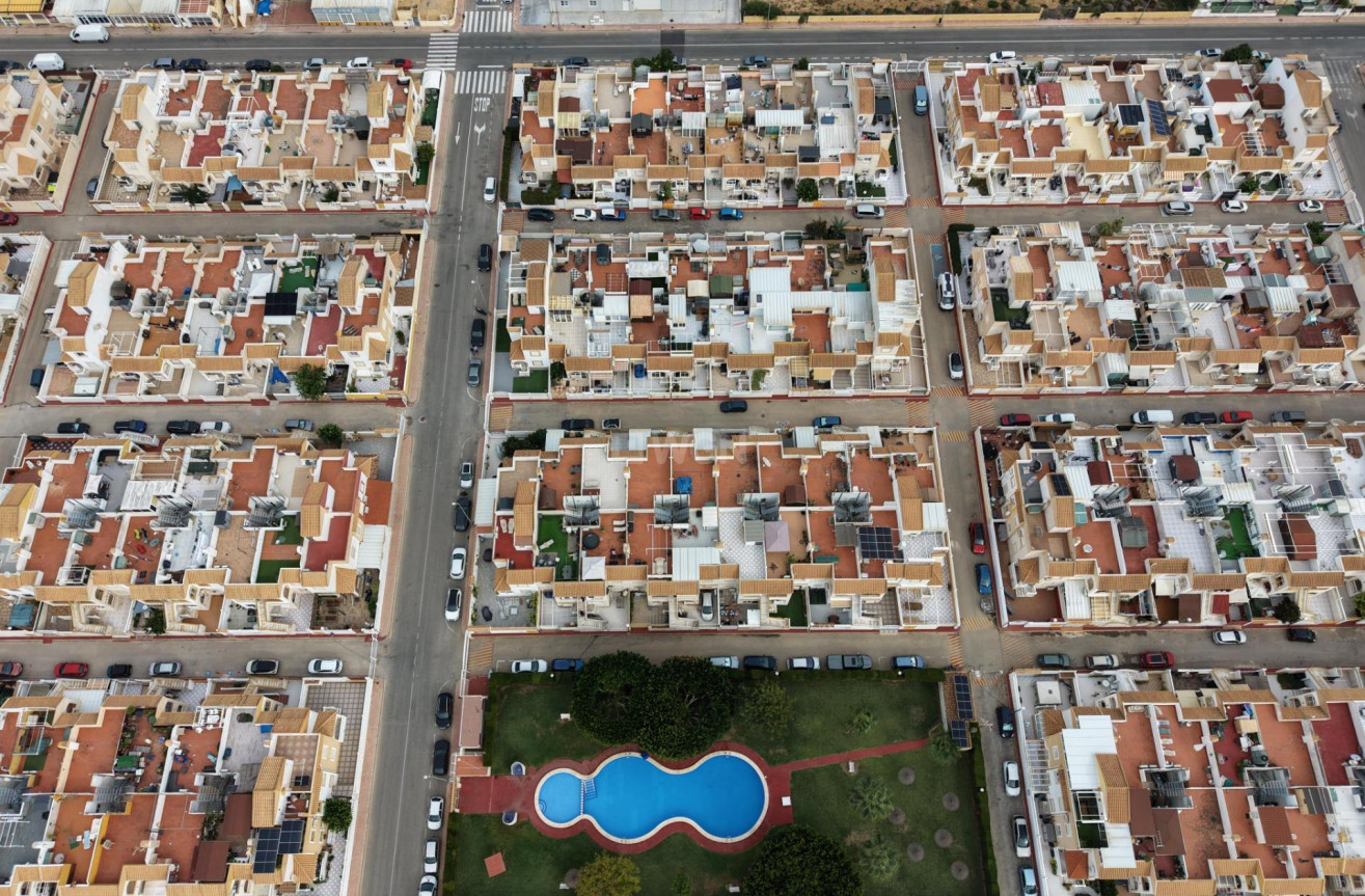 Odsprzedaż - Bungalow - Torrevieja - El Limonar