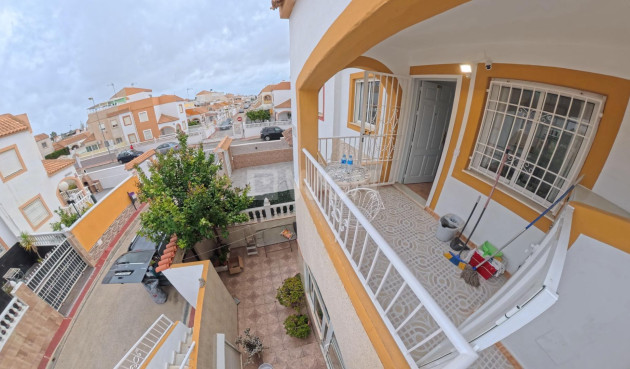 Odsprzedaż - Bungalow - Torrevieja - El Limonar