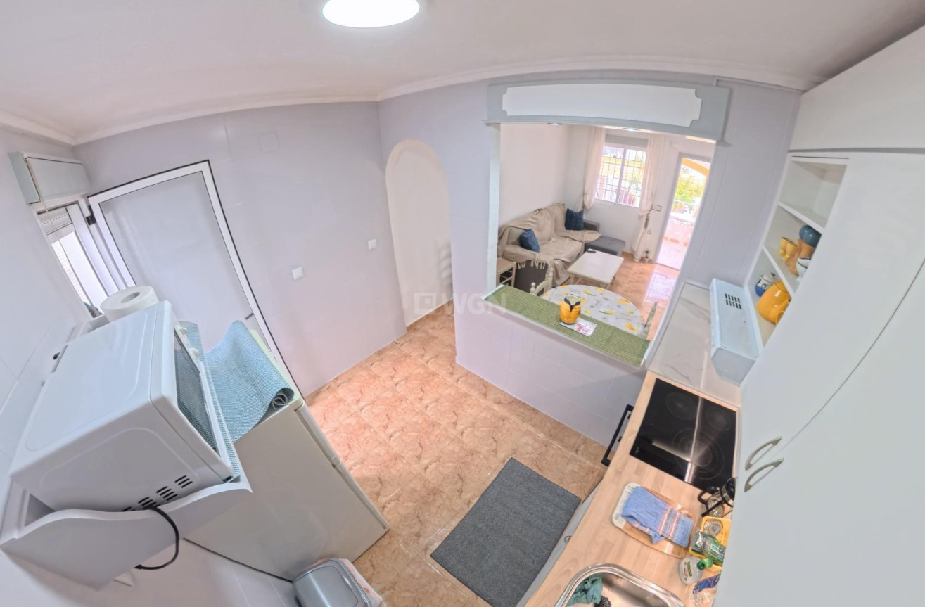 Odsprzedaż - Bungalow - Torrevieja - El Limonar