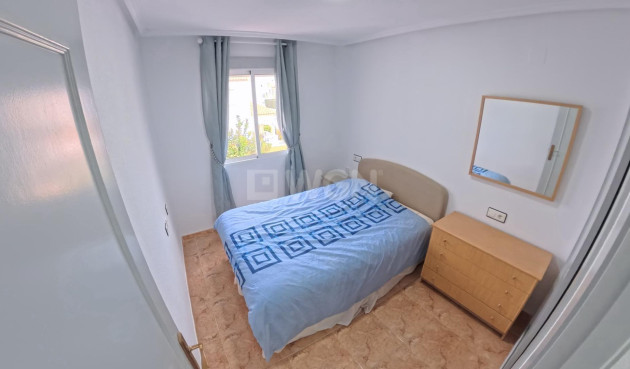 Odsprzedaż - Bungalow - Torrevieja - El Limonar