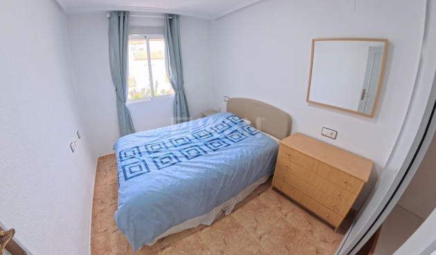Odsprzedaż - Bungalow - Torrevieja - El Limonar
