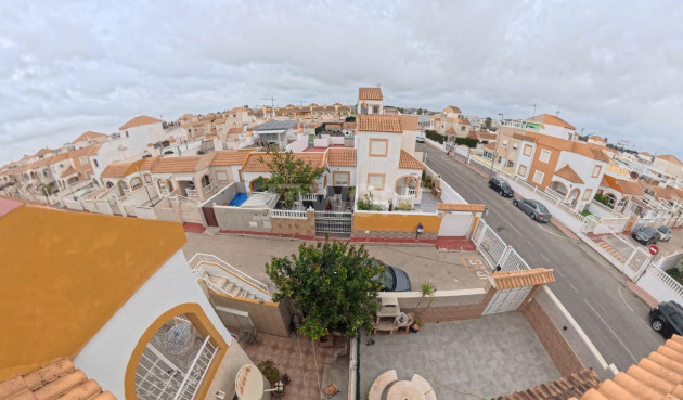 Odsprzedaż - Bungalow - Torrevieja - El Limonar