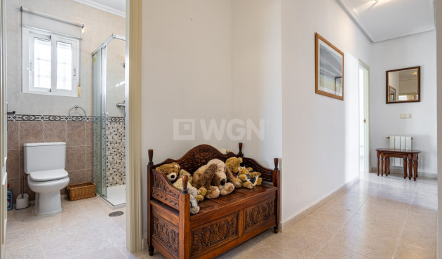 Odsprzedaż - Villa - Bigastro - Inland