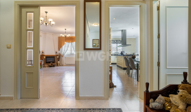 Odsprzedaż - Villa - Bigastro - Inland