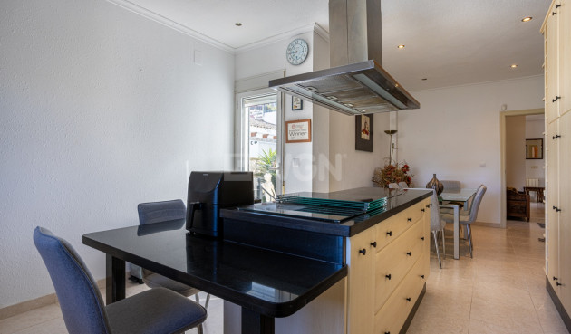 Odsprzedaż - Villa - Bigastro - Inland