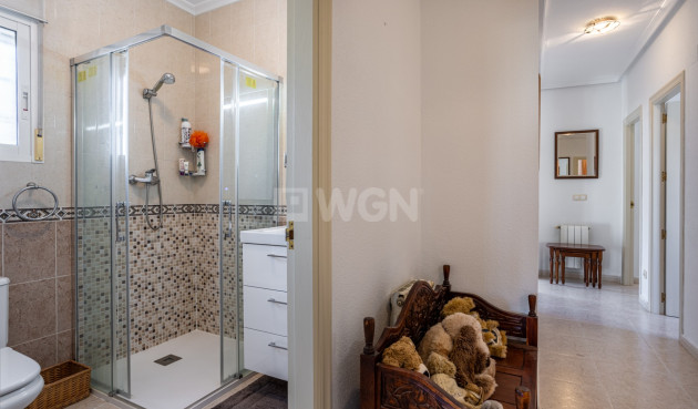 Odsprzedaż - Villa - Bigastro - Inland