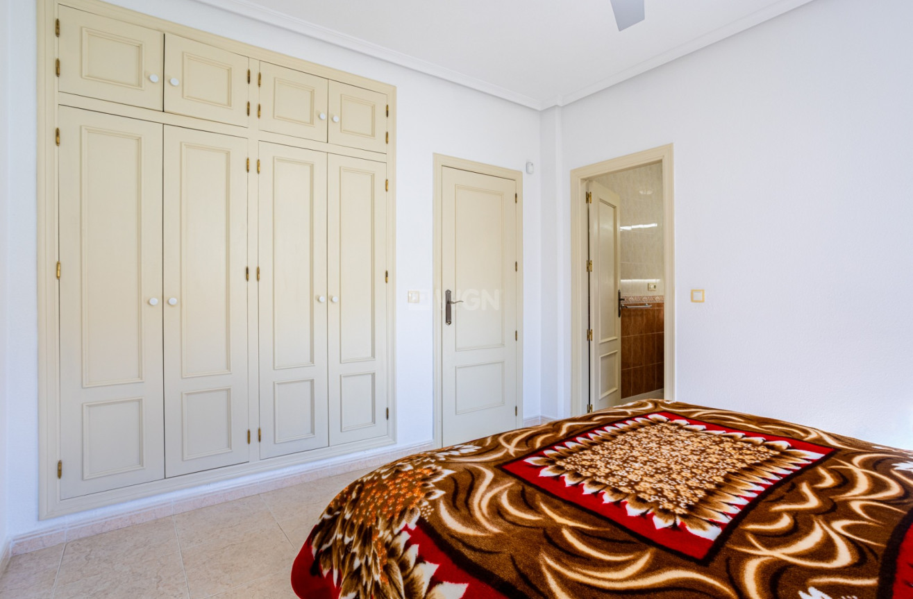 Odsprzedaż - Villa - Bigastro - Inland