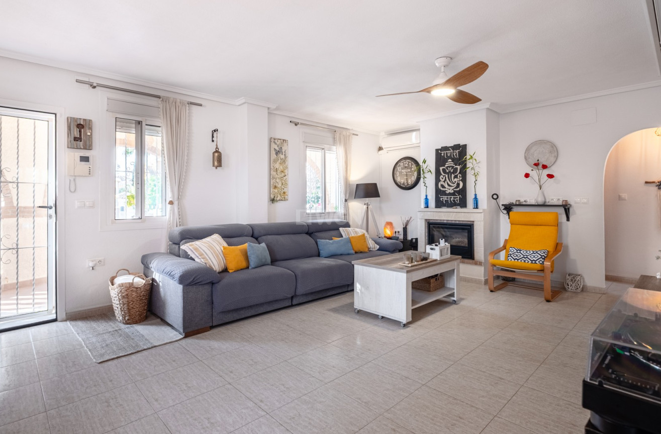 Odsprzedaż - Villa - Santa Pola - Costa Blanca