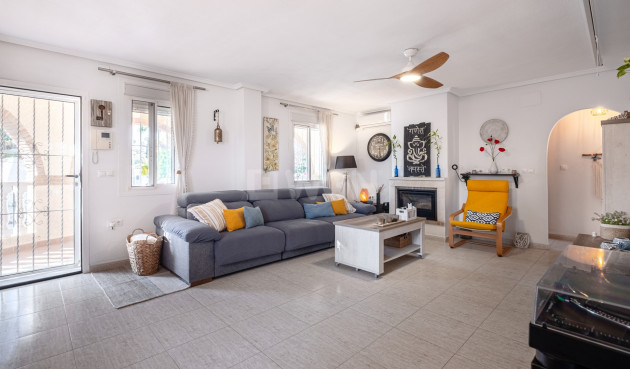 Odsprzedaż - Villa - Santa Pola - Costa Blanca