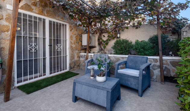 Odsprzedaż - Villa - Santa Pola - Costa Blanca