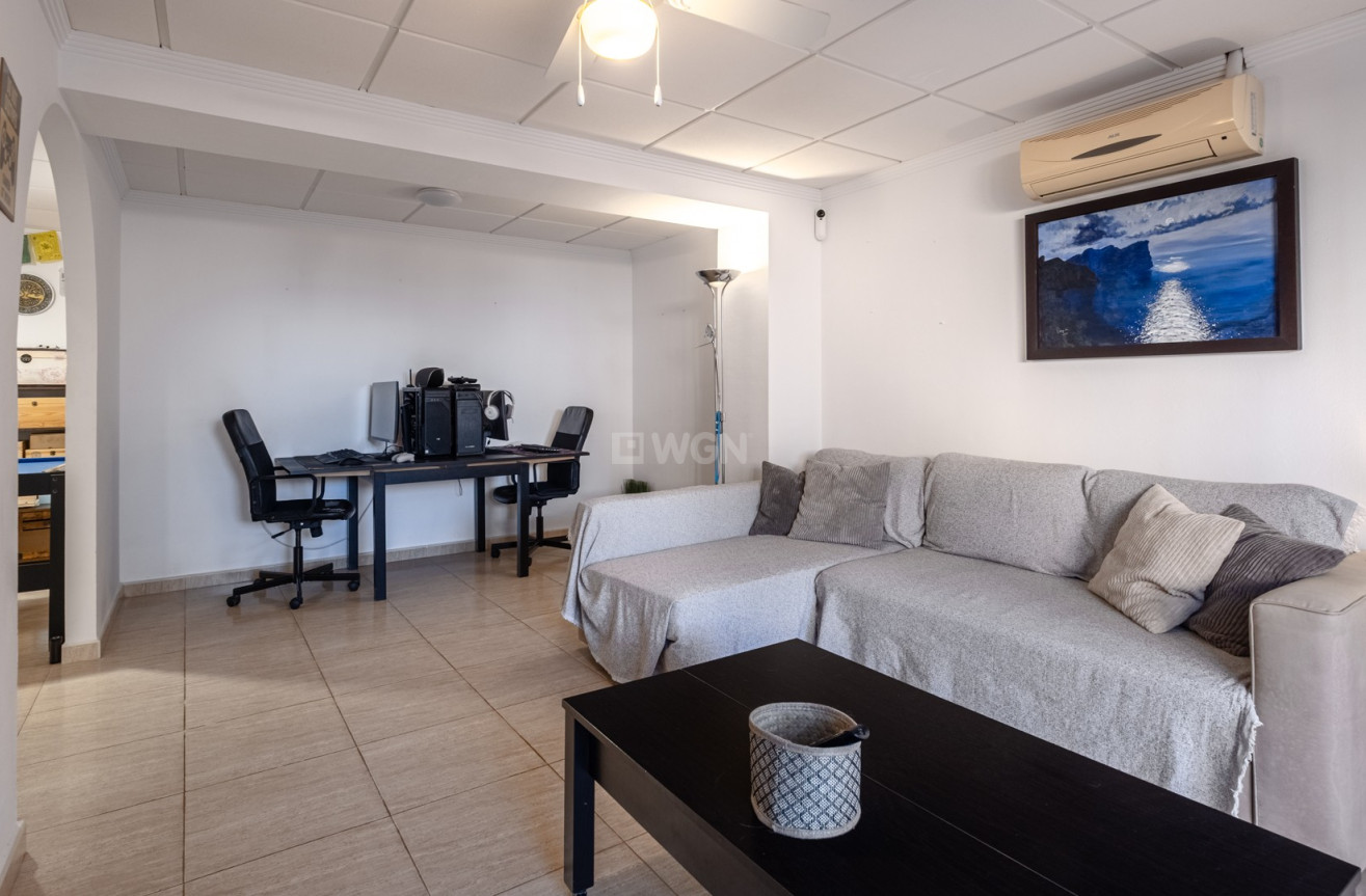 Odsprzedaż - Villa - Santa Pola - Costa Blanca