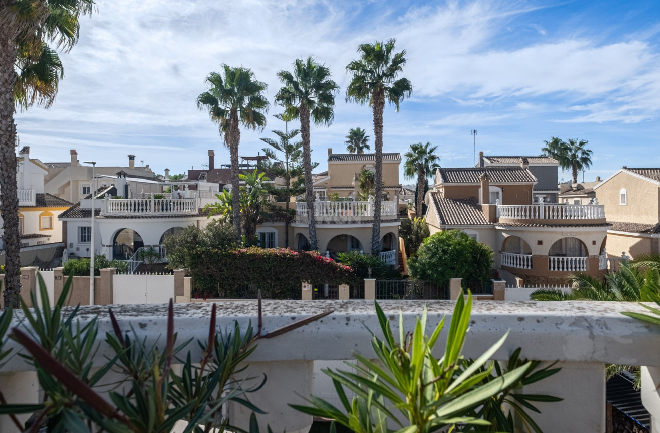 Odsprzedaż - Villa - Santa Pola - Costa Blanca