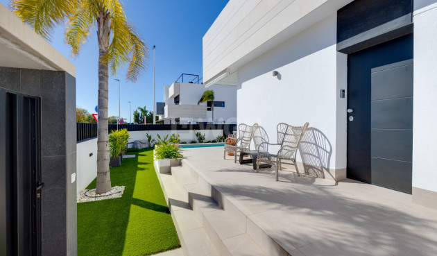 Odsprzedaż - Bungalow - Pilar de la Horadada - Costa Blanca