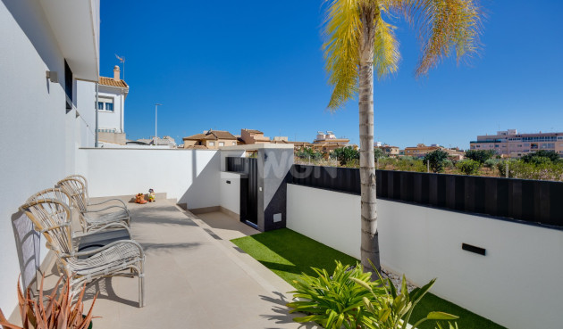 Odsprzedaż - Bungalow - Pilar de la Horadada - Costa Blanca