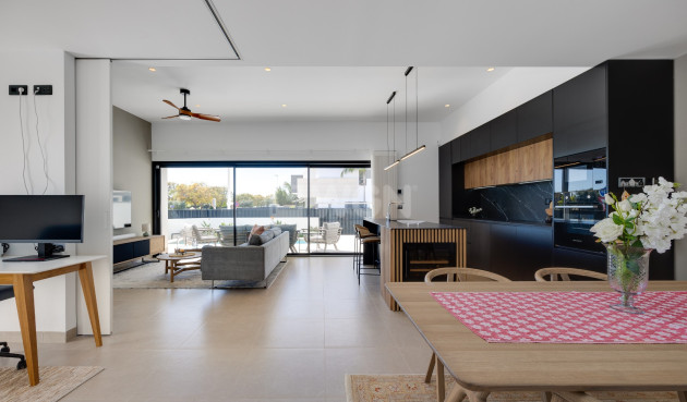 Odsprzedaż - Bungalow - Pilar de la Horadada - Costa Blanca