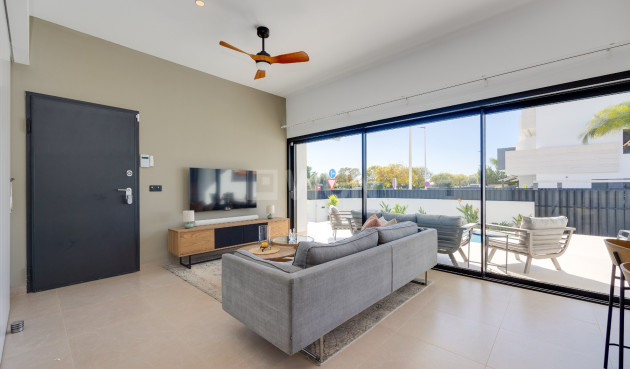 Odsprzedaż - Bungalow - Pilar de la Horadada - Costa Blanca