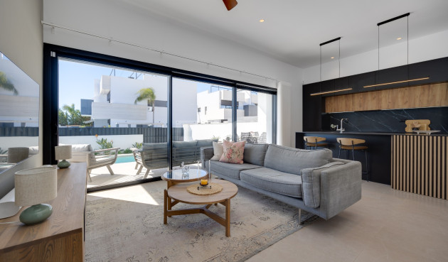 Odsprzedaż - Bungalow - Pilar de la Horadada - Costa Blanca