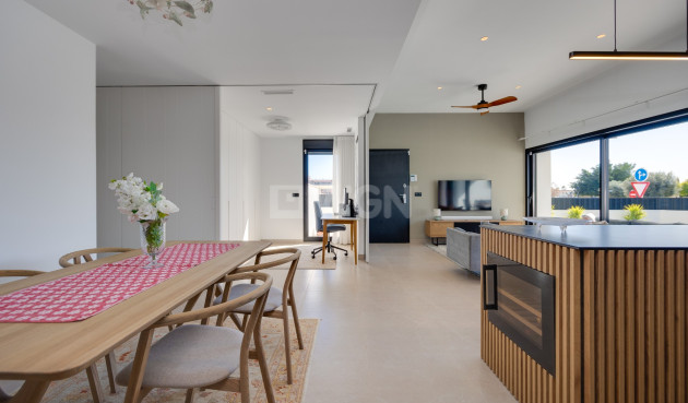 Odsprzedaż - Bungalow - Pilar de la Horadada - Costa Blanca