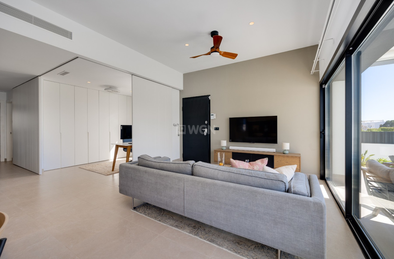 Odsprzedaż - Bungalow - Pilar de la Horadada - Costa Blanca