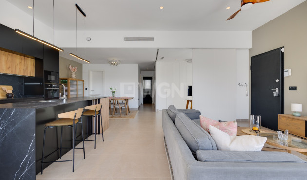 Odsprzedaż - Bungalow - Pilar de la Horadada - Costa Blanca