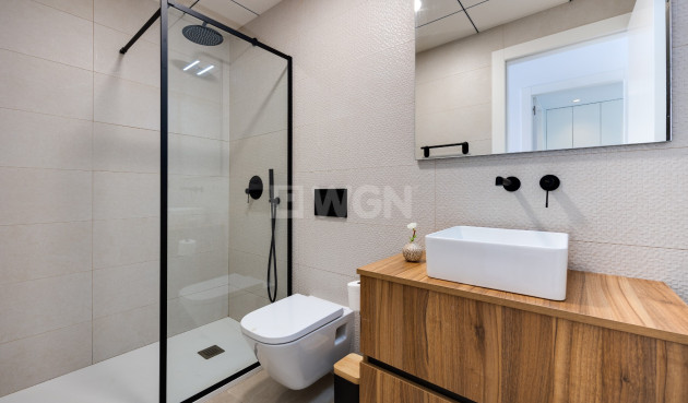 Odsprzedaż - Bungalow - Pilar de la Horadada - Costa Blanca