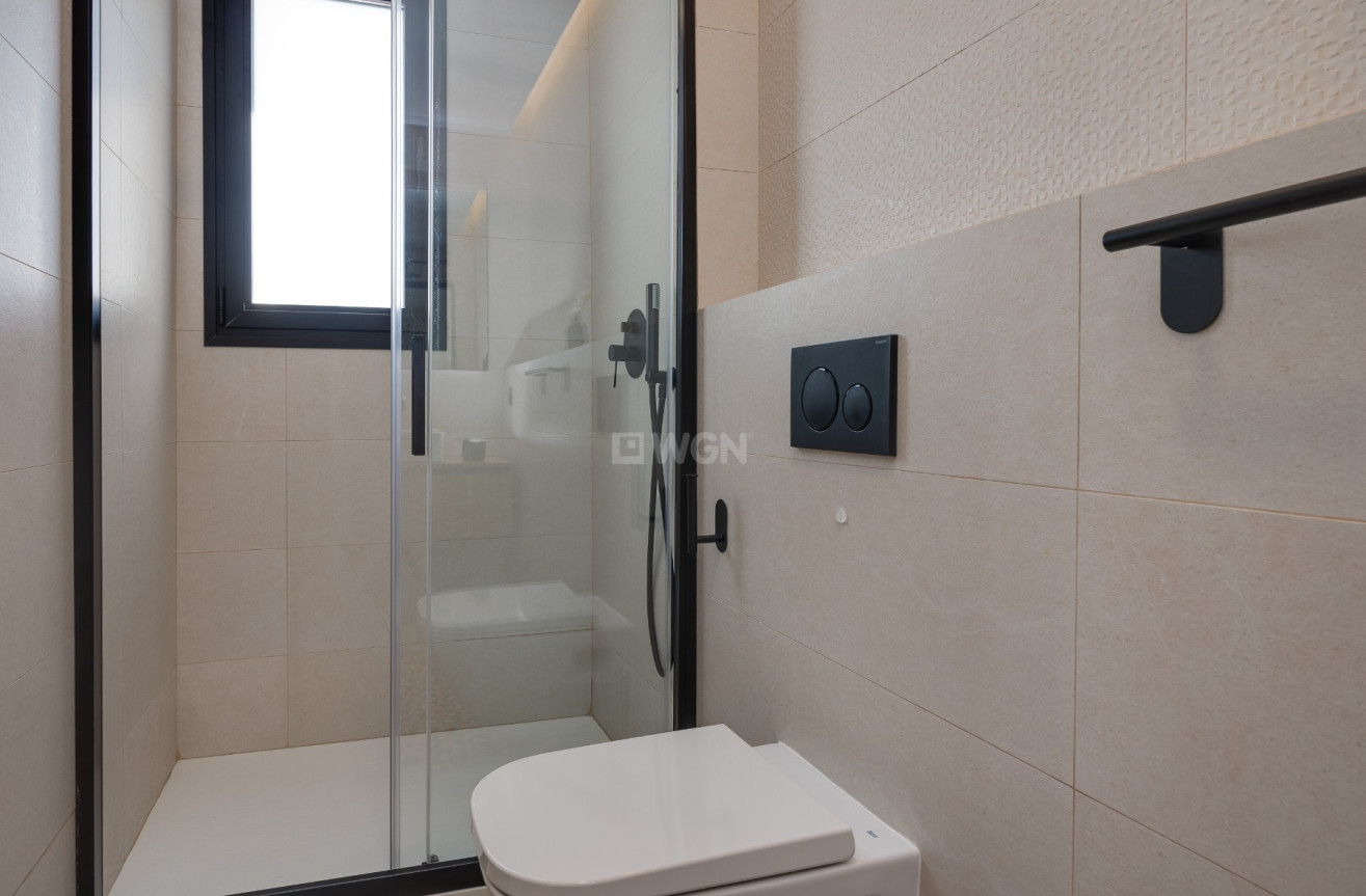 Odsprzedaż - Bungalow - Pilar de la Horadada - Costa Blanca