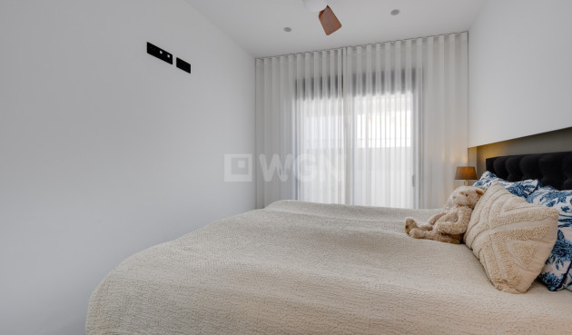 Odsprzedaż - Bungalow - Pilar de la Horadada - Costa Blanca