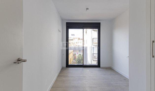 Nowy budynek - Daszek - Murcia - Centro