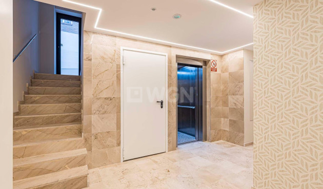 Nowy budynek - Daszek - Murcia - Centro