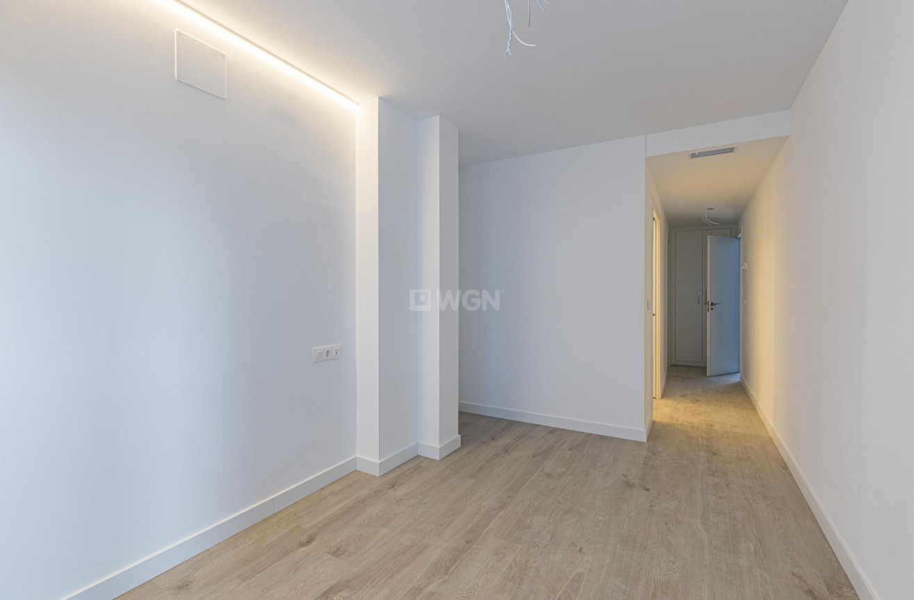 Nowy budynek - Daszek - Murcia - Centro