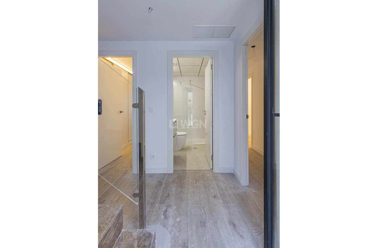 Nowy budynek - Daszek - Murcia - Centro