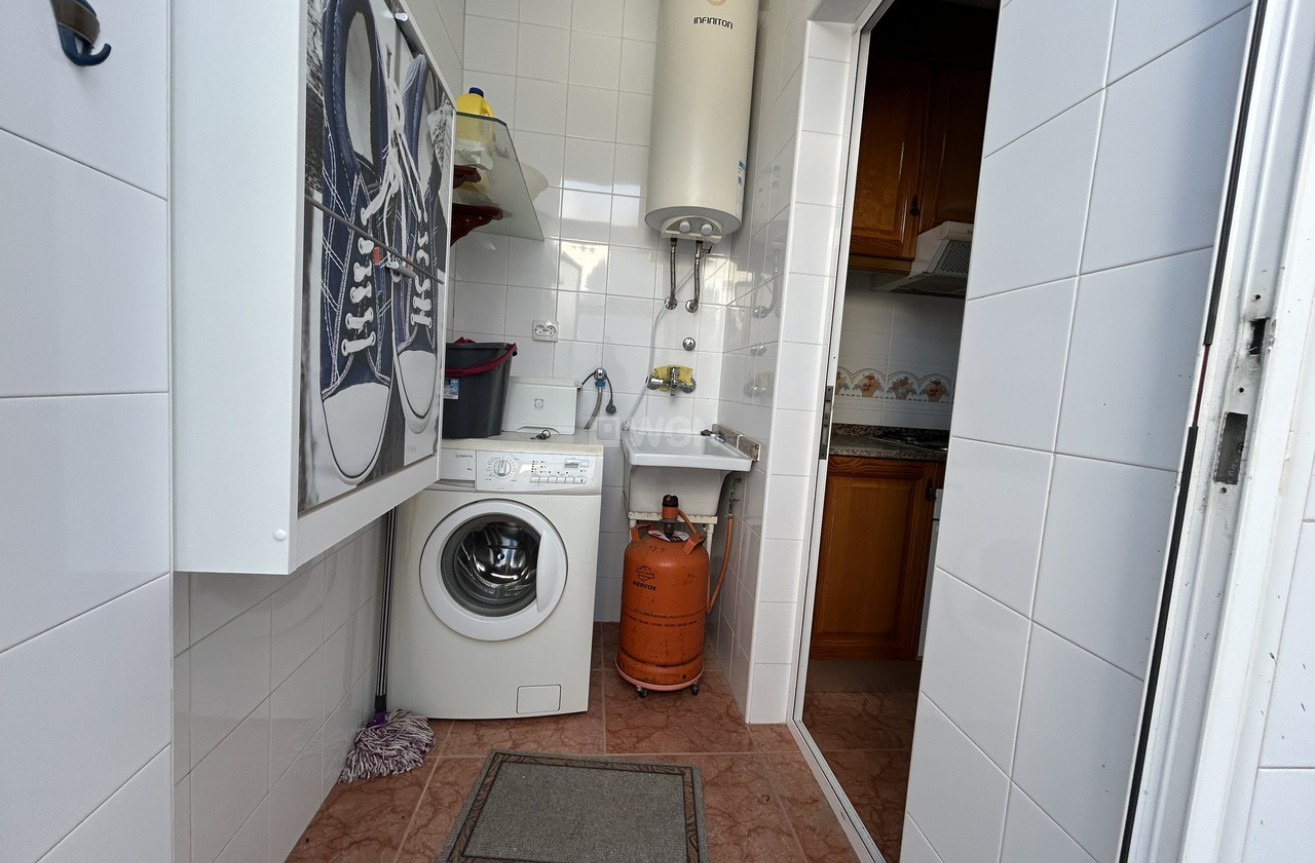 Odsprzedaż - Kamienica - Torre de la Horadada - Costa Blanca