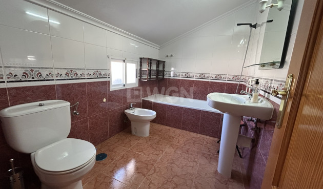 Odsprzedaż - Kamienica - Torre de la Horadada - Costa Blanca