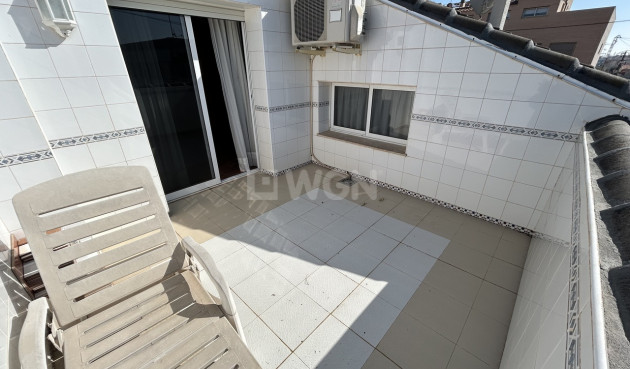 Odsprzedaż - Kamienica - Torre de la Horadada - Costa Blanca