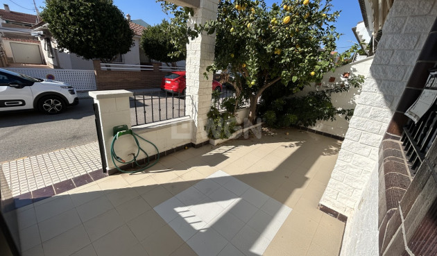 Odsprzedaż - Kamienica - Torre de la Horadada - Costa Blanca