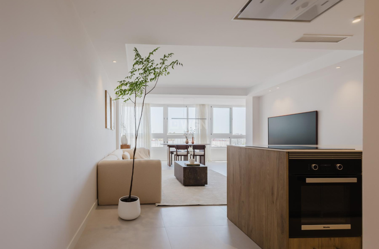 Odsprzedaż - Mieszkanie w bloku - Torrevieja - Costa Blanca