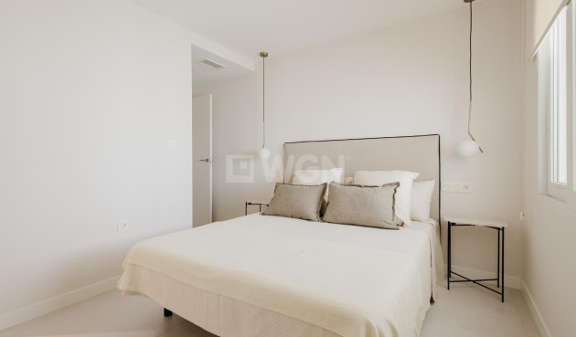 Odsprzedaż - Mieszkanie w bloku - Torrevieja - Costa Blanca